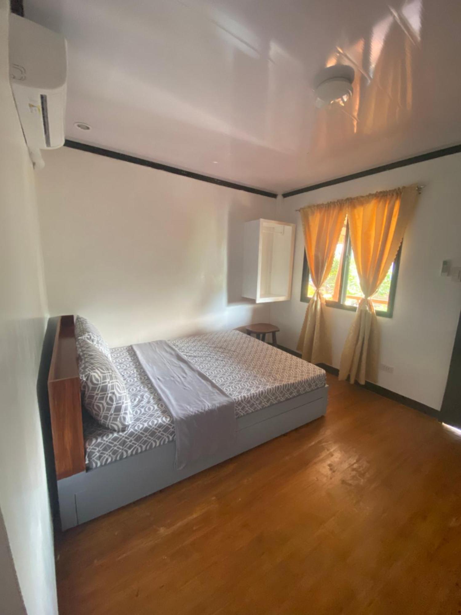 Mil'S Hillside Tourist Inn San Vicente  Ngoại thất bức ảnh