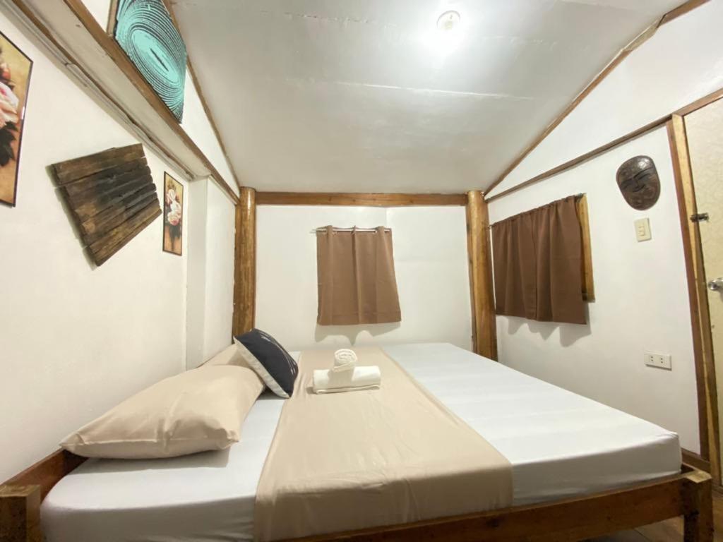 Mil'S Hillside Tourist Inn San Vicente  Ngoại thất bức ảnh